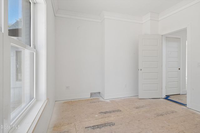 2 Wisteria Court, Wilton, NY 12866