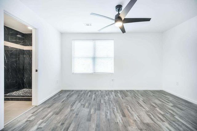 1081 Clay Ave, Macon, GA 31211