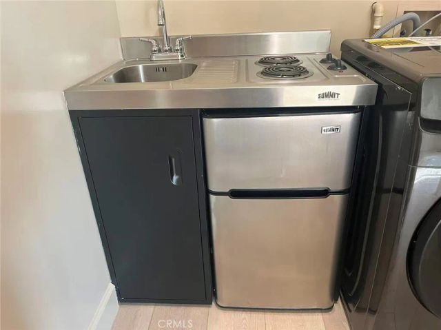 1320 Cerritos Dr, Laguna Beach, CA 92651