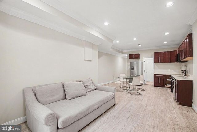219 P ST NW, Washington, DC 20001