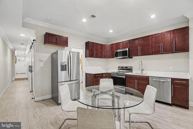 219 P ST NW, Washington, DC 20001