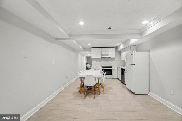 219 P ST NW, Washington, DC 20001