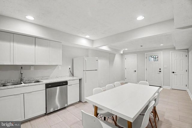 219 P ST NW, Washington, DC 20001