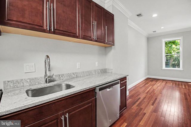 219 P ST NW, Washington, DC 20001