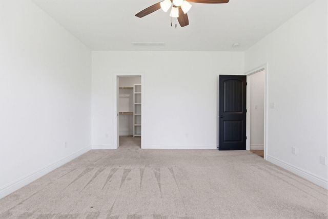 4611 STONE MOUNTAIN PKY, Columbia, MO 65201