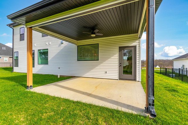 4611 STONE MOUNTAIN PKY, Columbia, MO 65201
