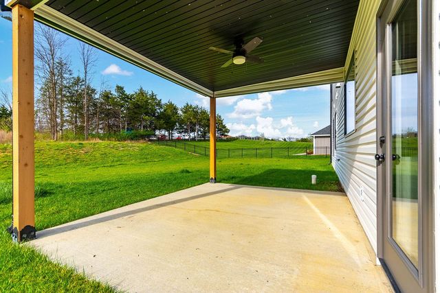 4611 STONE MOUNTAIN PKY, Columbia, MO 65201