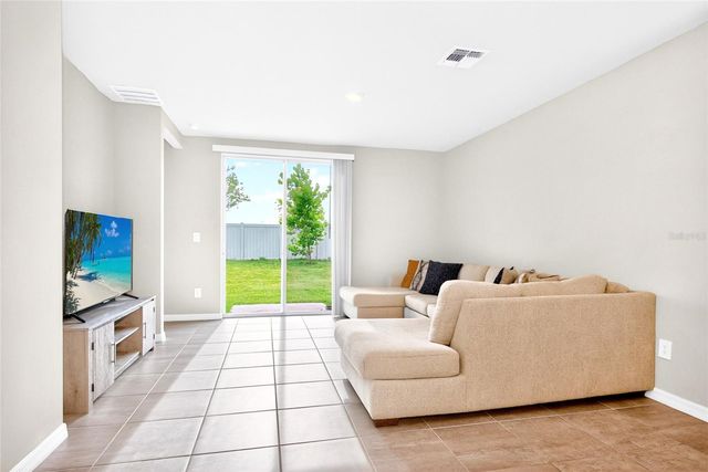 3729 RADIANT MOUNTAIN DRIVE, Plant City, FL 33565