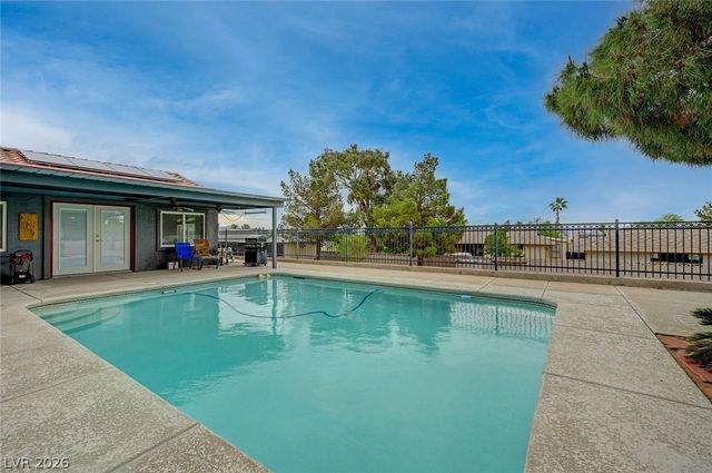 120 West Middleton Drive, Henderson, NV 89015