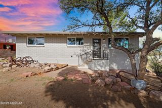 637 N Placita De Las Lomitas, Nogales, AZ 85621