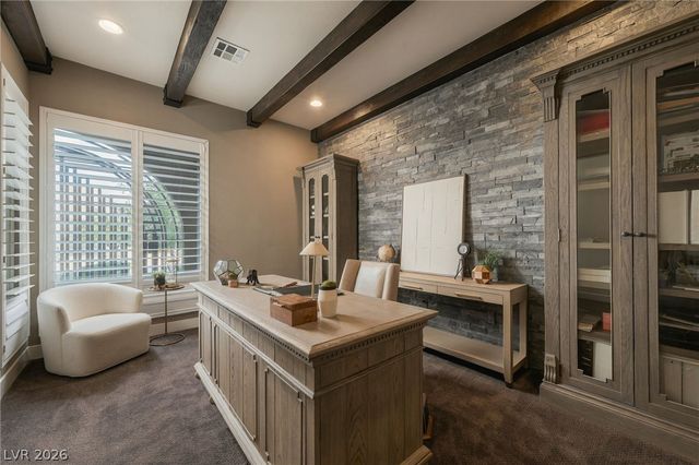 8255 Canyon Tree Court, Las Vegas, NV 89113