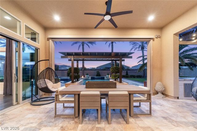 8255 Canyon Tree Court, Las Vegas, NV 89113