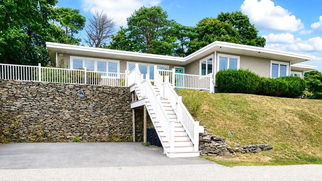 4 Sunset Drive, Old Orchard Beach, ME 04064 — exterior