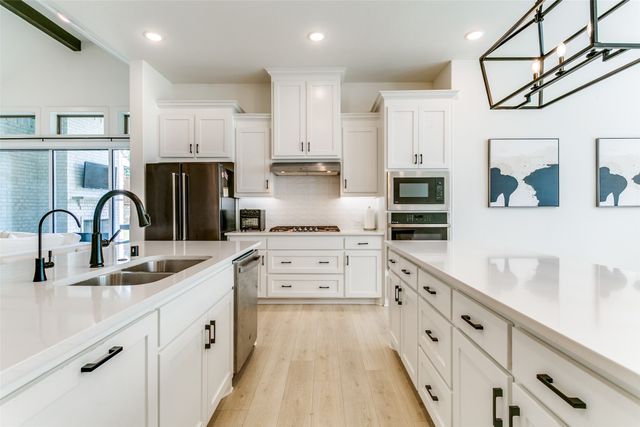 9704 Boulder Point Road, Oak Point, TX 75068