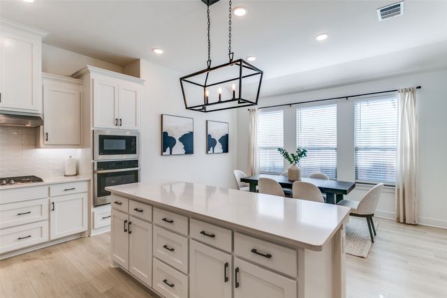 9704 Boulder Point Road, Oak Point, TX 75068