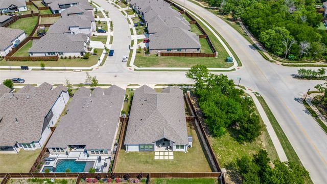 9704 Boulder Point Road, Oak Point, TX 75068