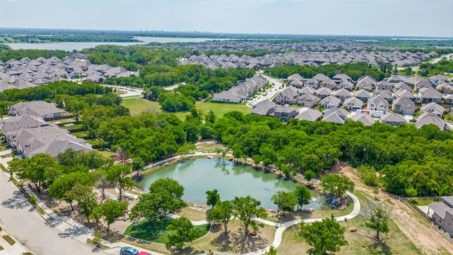 9704 Boulder Point Road, Oak Point, TX 75068