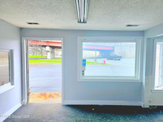 1904 Broadway, Watervliet, NY 12189