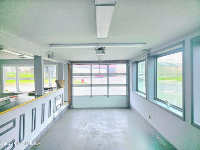 1904 Broadway, Watervliet, NY 12189