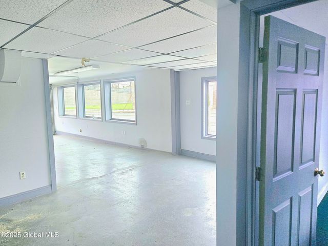 1904 Broadway, Watervliet, NY 12189