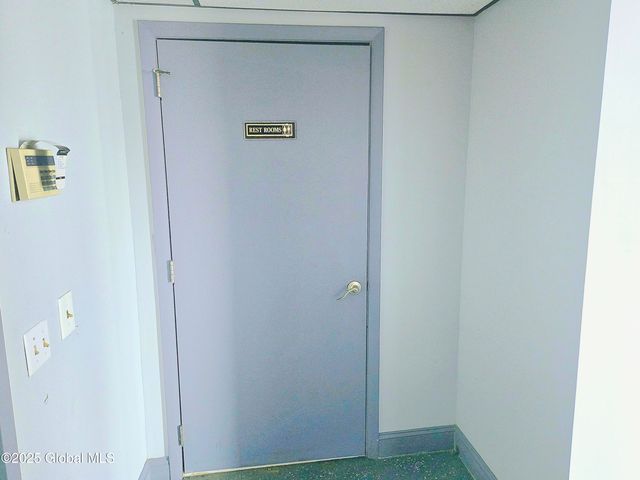 1904 Broadway, Watervliet, NY 12189