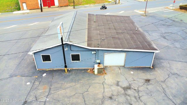 1904 Broadway, Watervliet, NY 12189