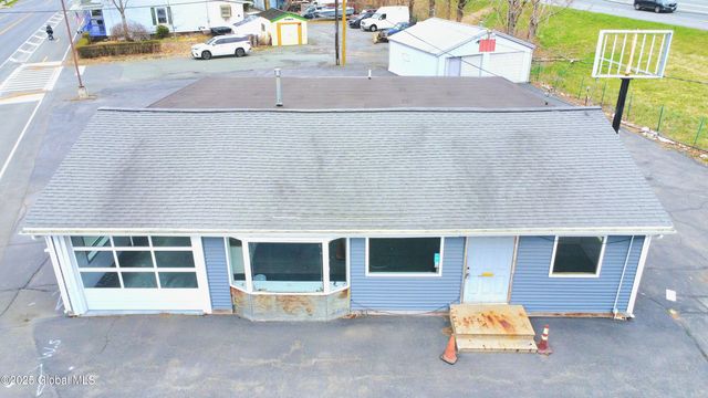 1904 Broadway, Watervliet, NY 12189