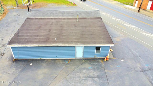 1904 Broadway, Watervliet, NY 12189