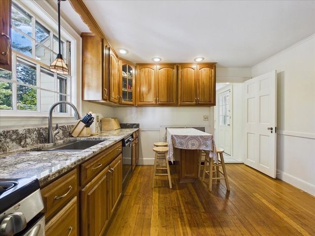 390 Marsh St, Belmont, MA 02478