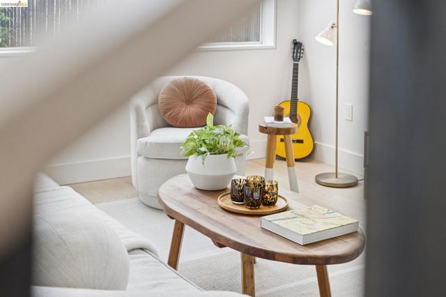 1523 Stuart, Berkeley, CA 94703