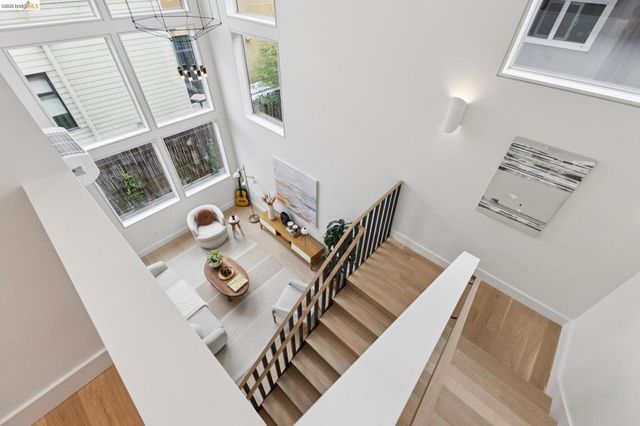 1523 Stuart, Berkeley, CA 94703