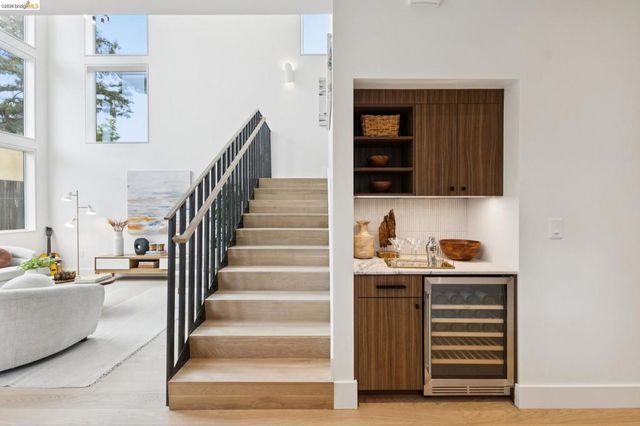 1523 Stuart, Berkeley, CA 94703