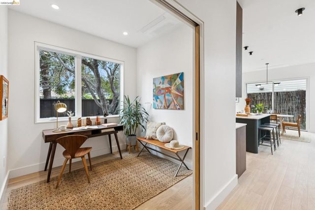 1523 Stuart, Berkeley, CA 94703
