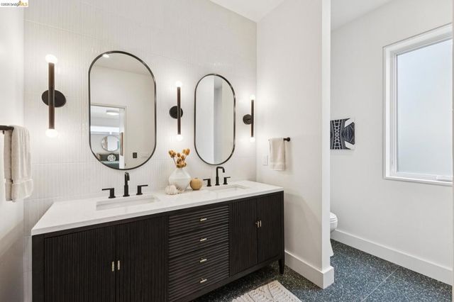 1523 Stuart, Berkeley, CA 94703