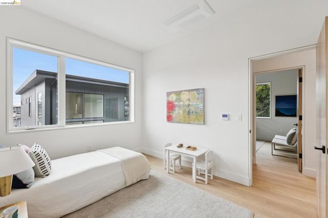 1523 Stuart, Berkeley, CA 94703