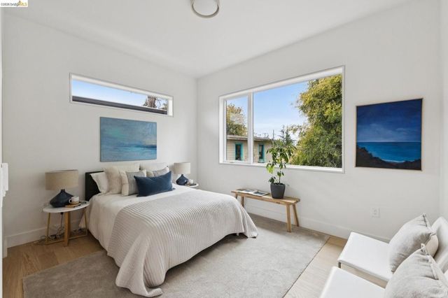 1523 Stuart, Berkeley, CA 94703