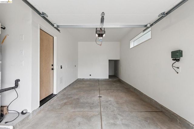 1523 Stuart, Berkeley, CA 94703