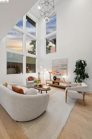 1523 Stuart, Berkeley, CA 94703
