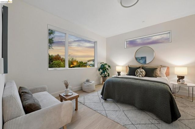 1523 Stuart, Berkeley, CA 94703