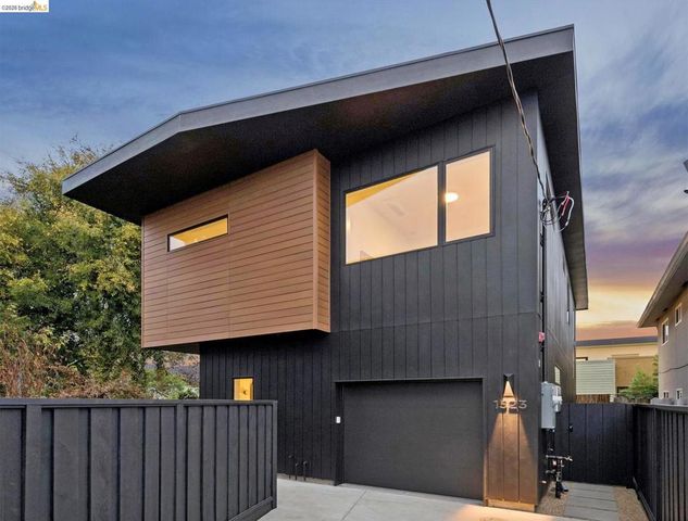 1523 Stuart, Berkeley, CA 94703