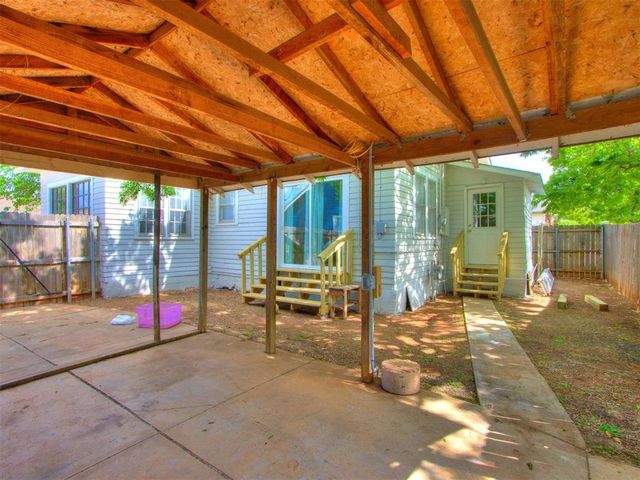 3623 N Shartel Avenue, Oklahoma City, OK 73118