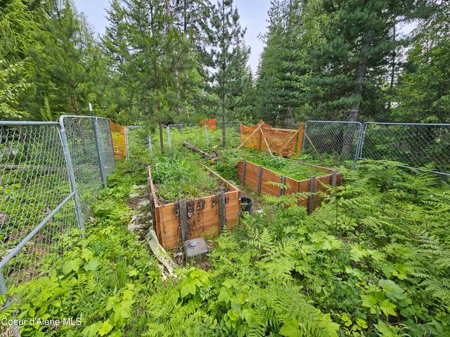 109 Geronimo Lane, Sandpoint, ID 83864
