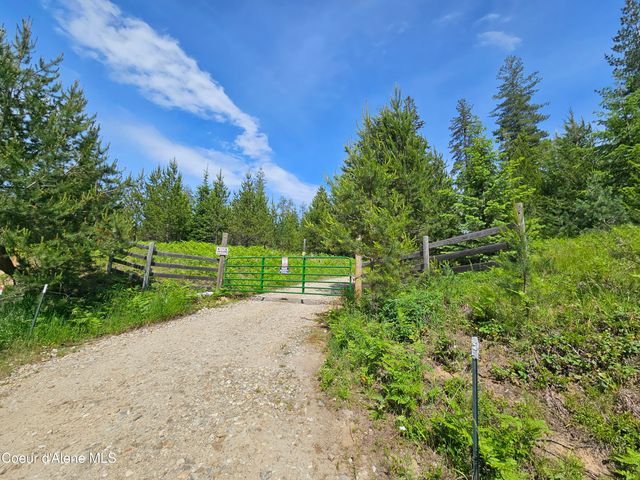 109 Geronimo Lane, Sandpoint, ID 83864