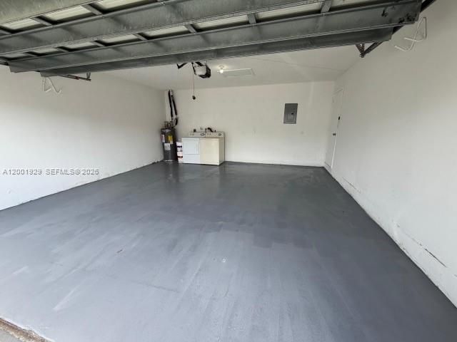 1034 W Jasmine Ln, North Lauderdale, FL 33068