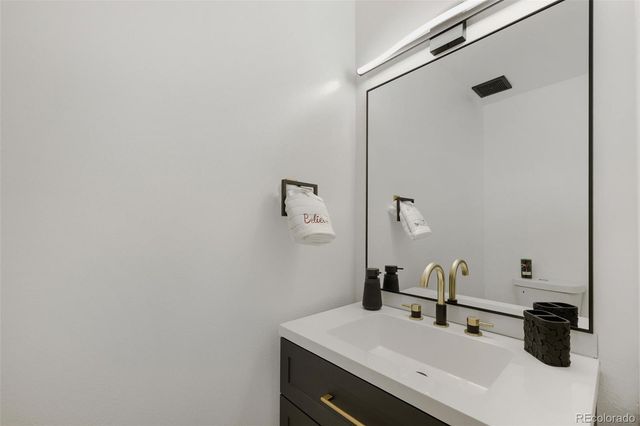 9047 E Mansfield Avenue, Denver, CO 80237
