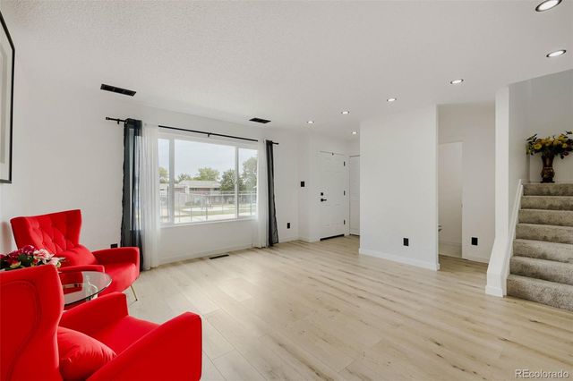 9047 E Mansfield Avenue, Denver, CO 80237