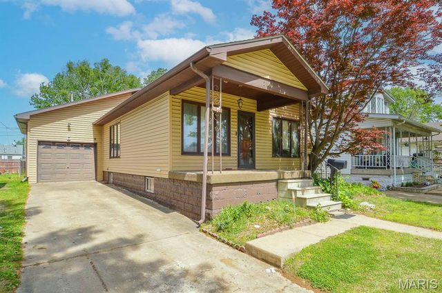 2949 Iowa Street, Granite City, IL 62040