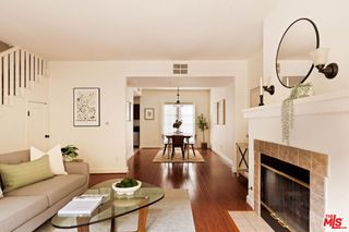 727 Meridian Avenue D, South Pasadena, CA 91030