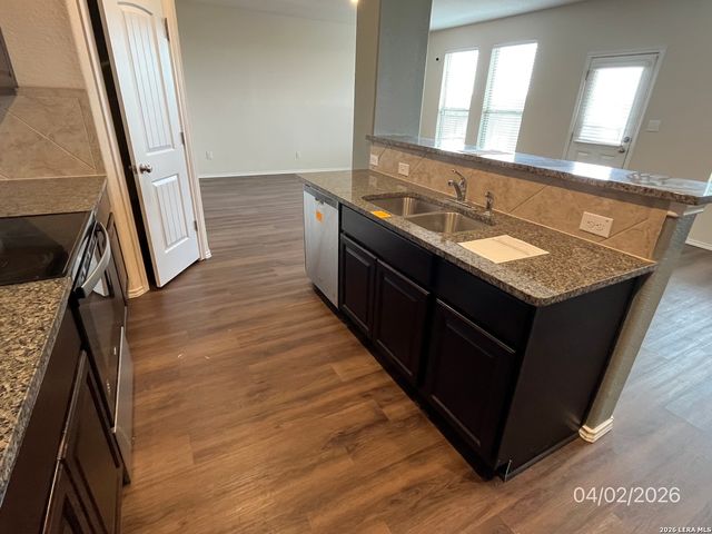 111 Sundrop Trail, New Braunfels, TX 78130