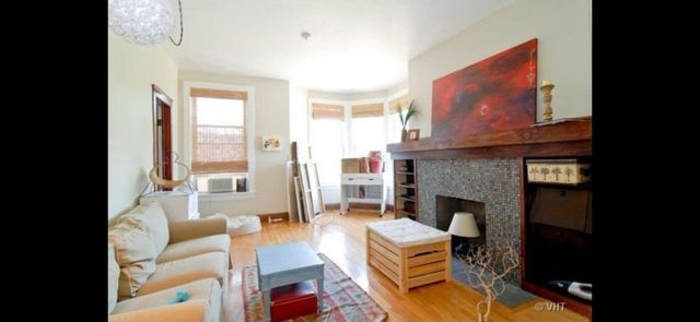 1657 N Monticello Avenue, Chicago, IL 60647